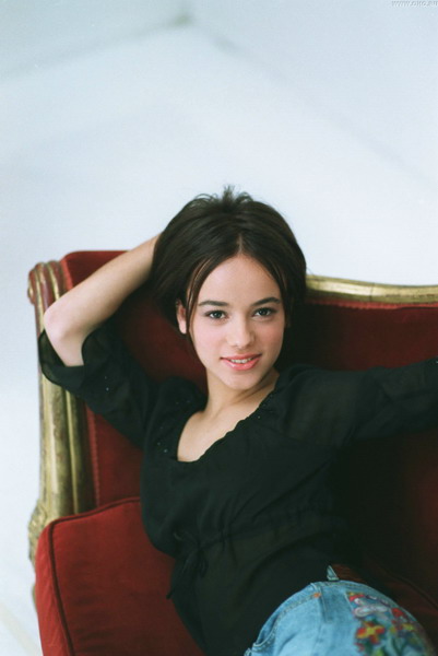 ����� ����� Alizee