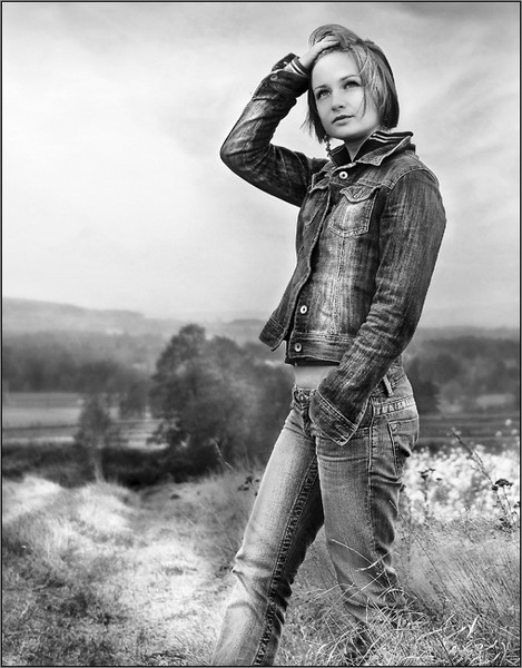 ���������� Denis Moore
