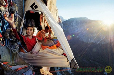 Отдых на отвесных скалах Национального парка Йосемити