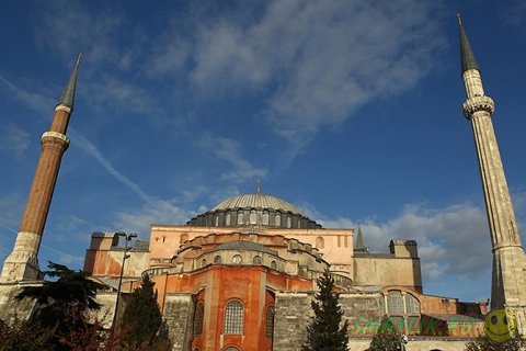 Необычный «верующий» собора Святой Софии