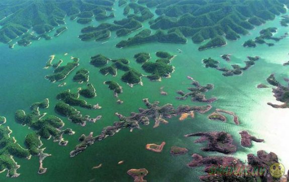 Озеро тысячи островов
