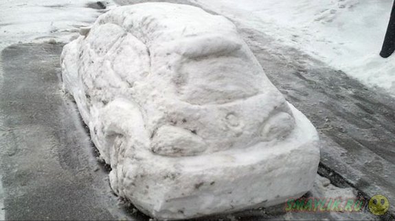 Полицейские выписали штраф снежной копии автомобиля Volkswagen Beetle 
