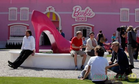 Проект Barbie Dreamhouse Experience в Берлине