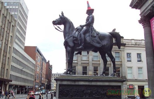 Власти Глазго надеются защитить статую герцога Веллингтона от хулиганов