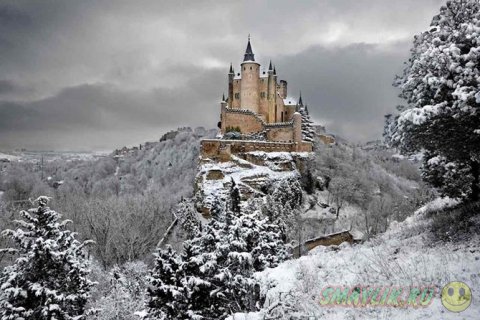 Старинные замки зимой