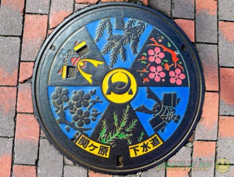 Оригинальные канализационные люки в Японии