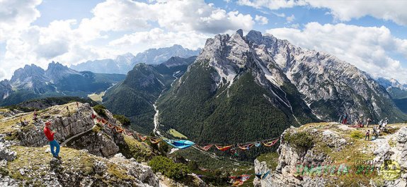 Самый необычный фестиваль на канатах в Итальянских Альпах