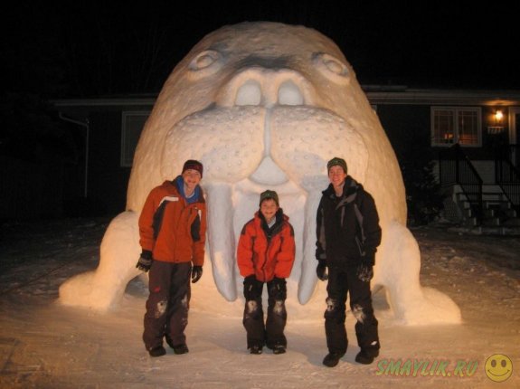 Коллекция отличных снежных скульптур для вдохновения